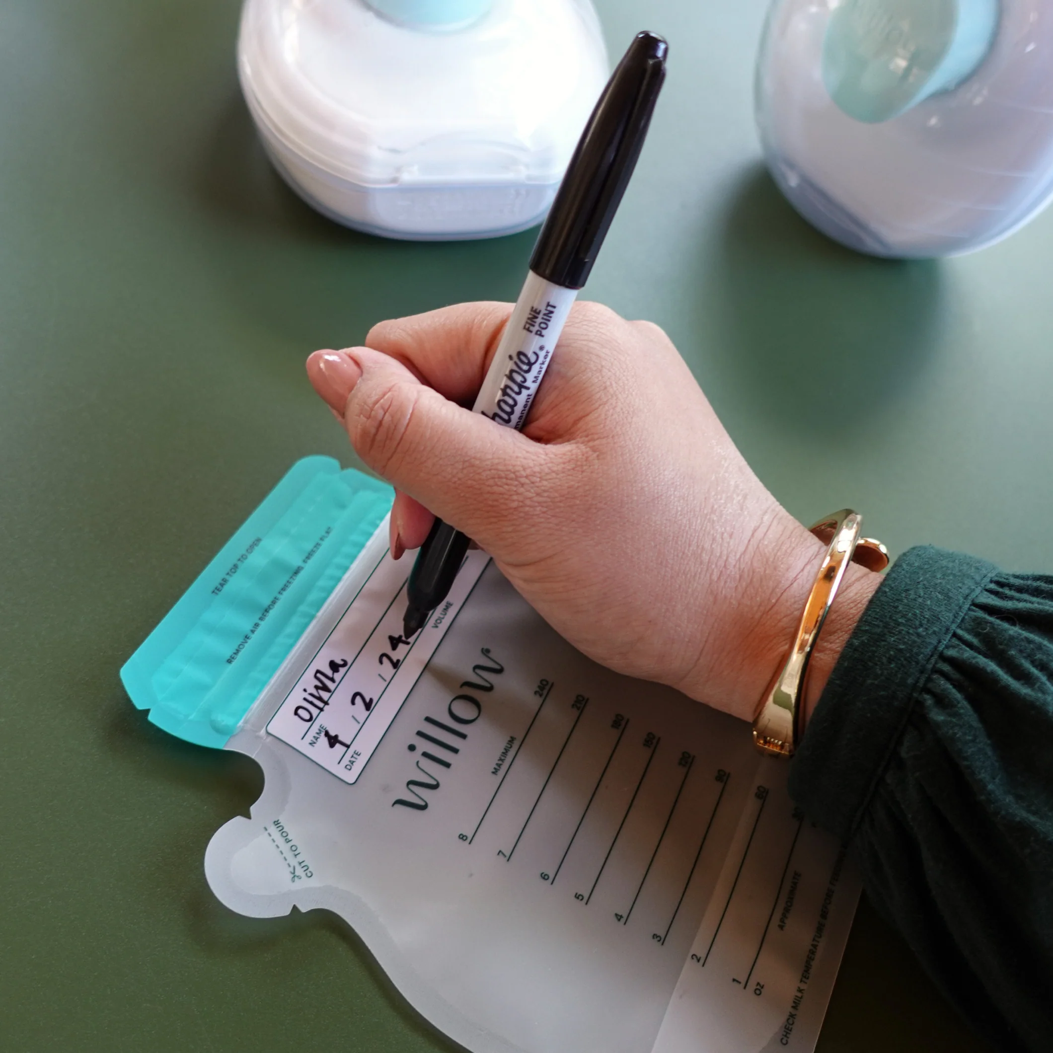 Breast Milk Storage Bags (8 oz, 100-pack) - Image 8