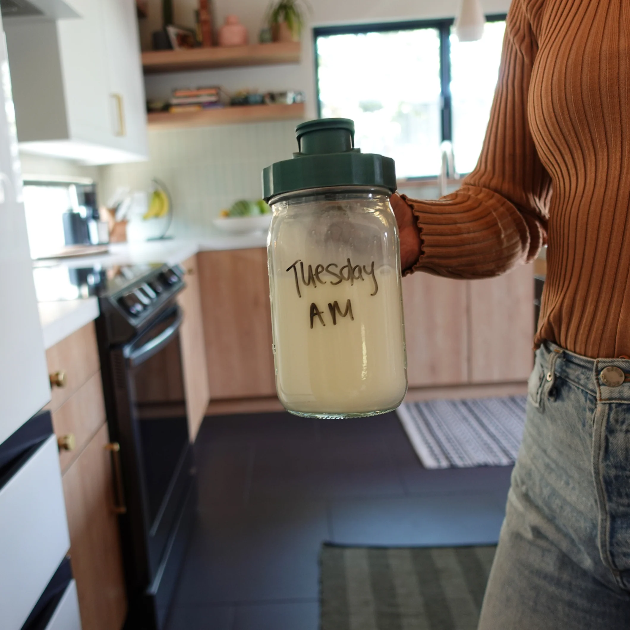 Glass Breast Milk Pitcher (32 oz) - Image 4