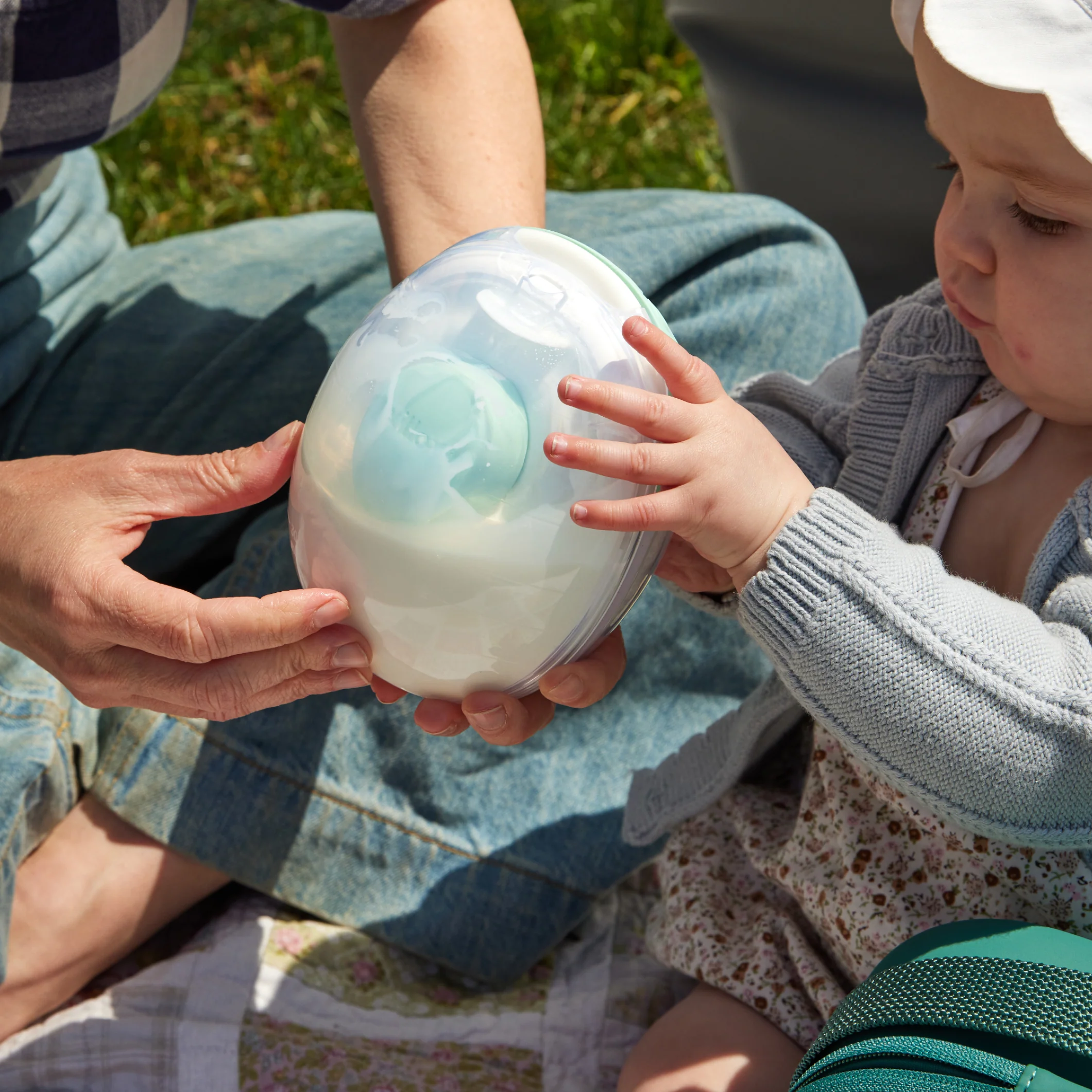 Willow Go® Wearable Breast Pump Single - Image 8